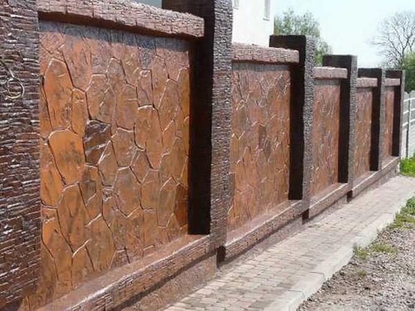 Забор из бетонных панелей цена